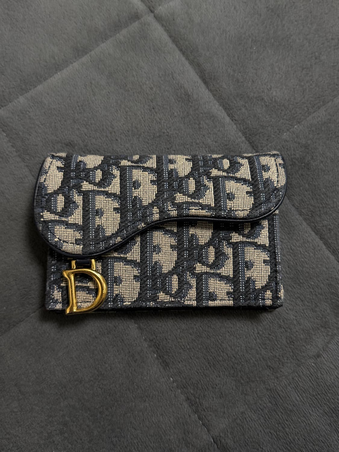 디올 오블리크 새들 카드지갑 상품이미지1