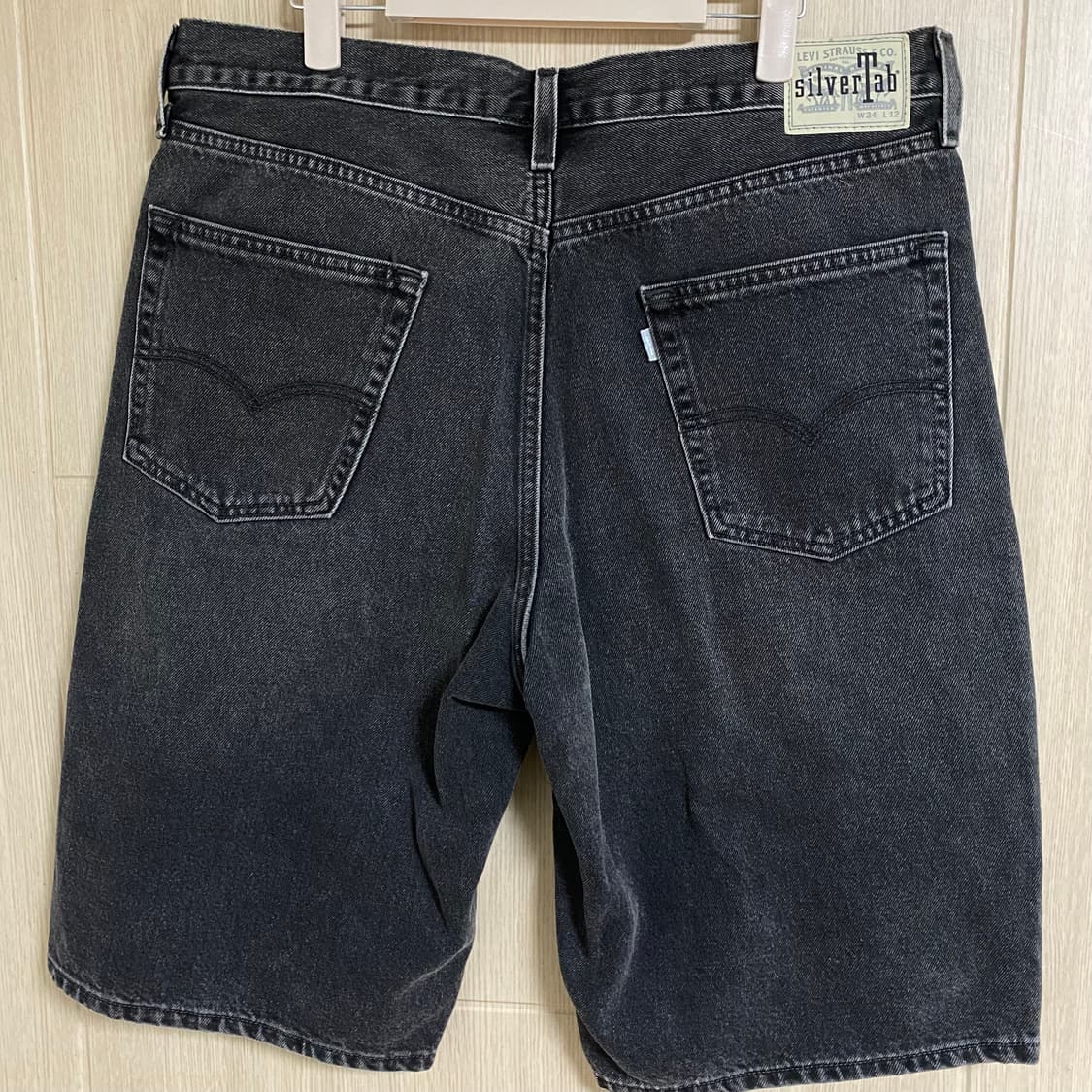 리바이스 실버탭 흑청 반바지 32x32 상품이미지2