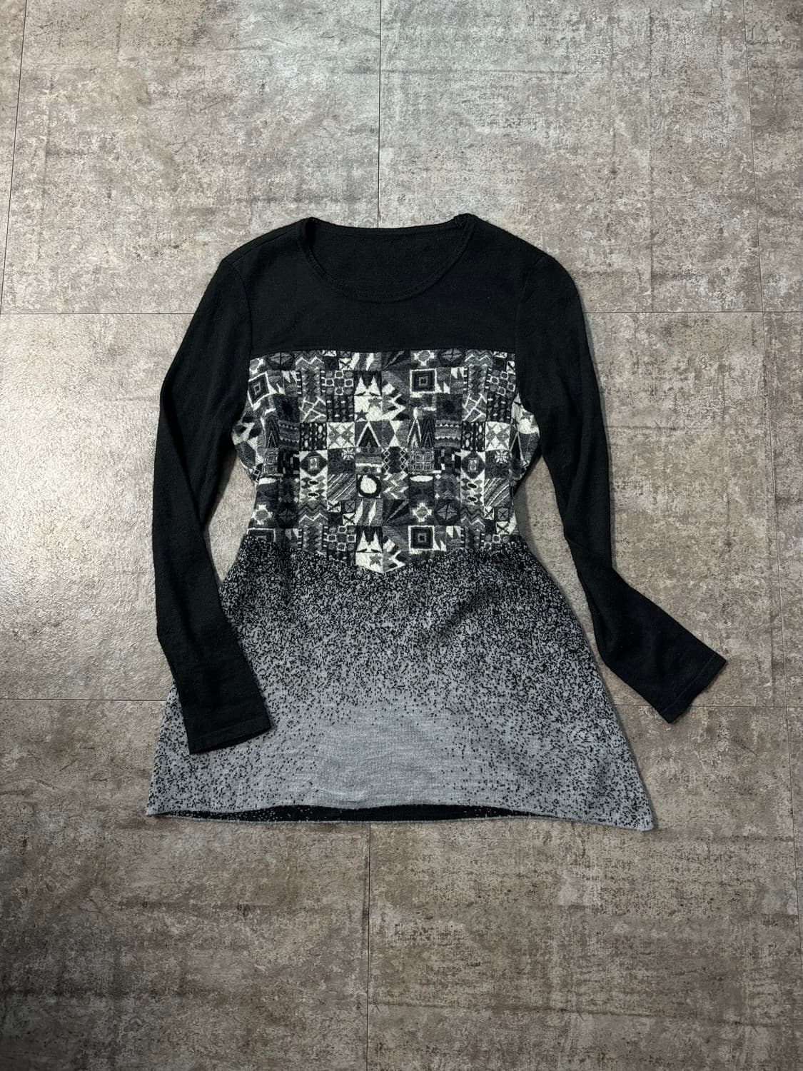 그래픽 울 니트 상품이미지2