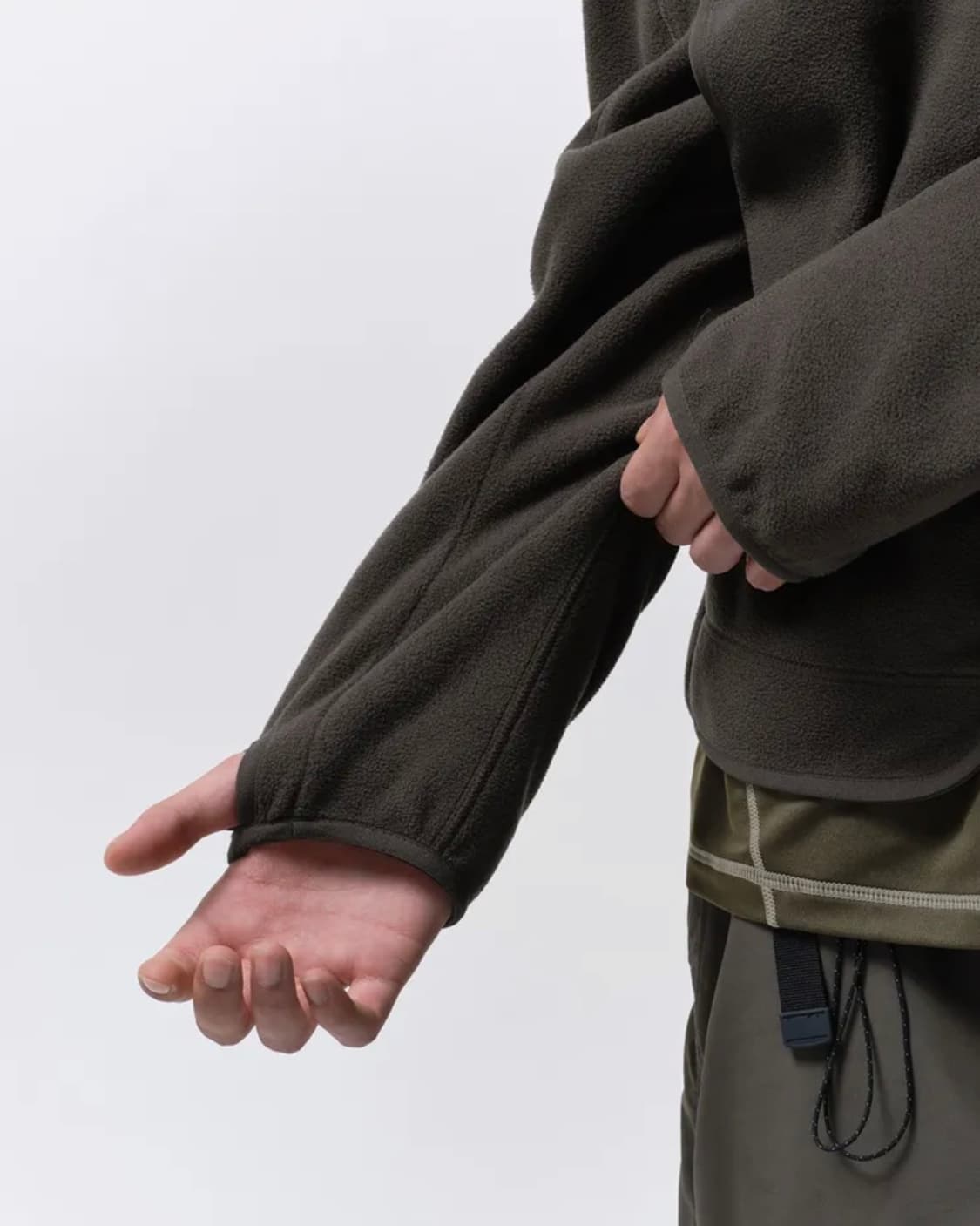 무신사 스탠다드/ 시티 레저 스트럭처 플리스 하이넥 재킷 머드그레이/ L 상품이미지5