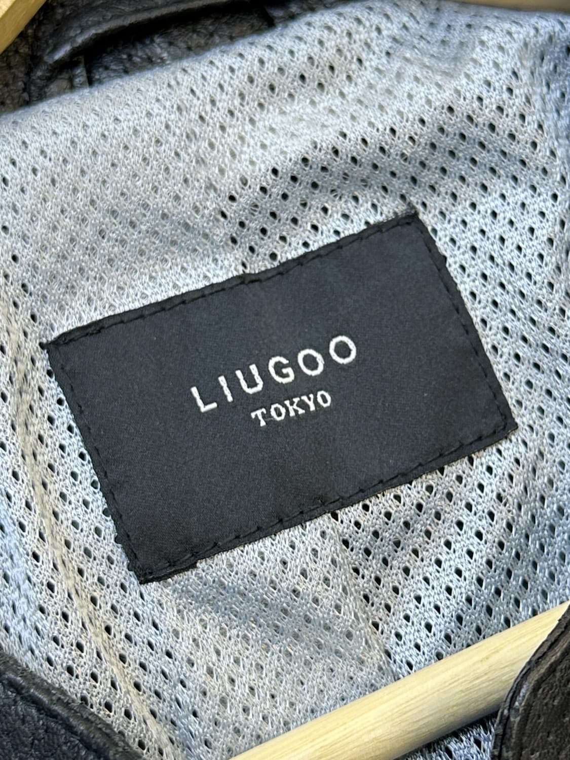 Liugoo Tokyo 메쉬드 펀칭 레더 자켓 상품이미지5