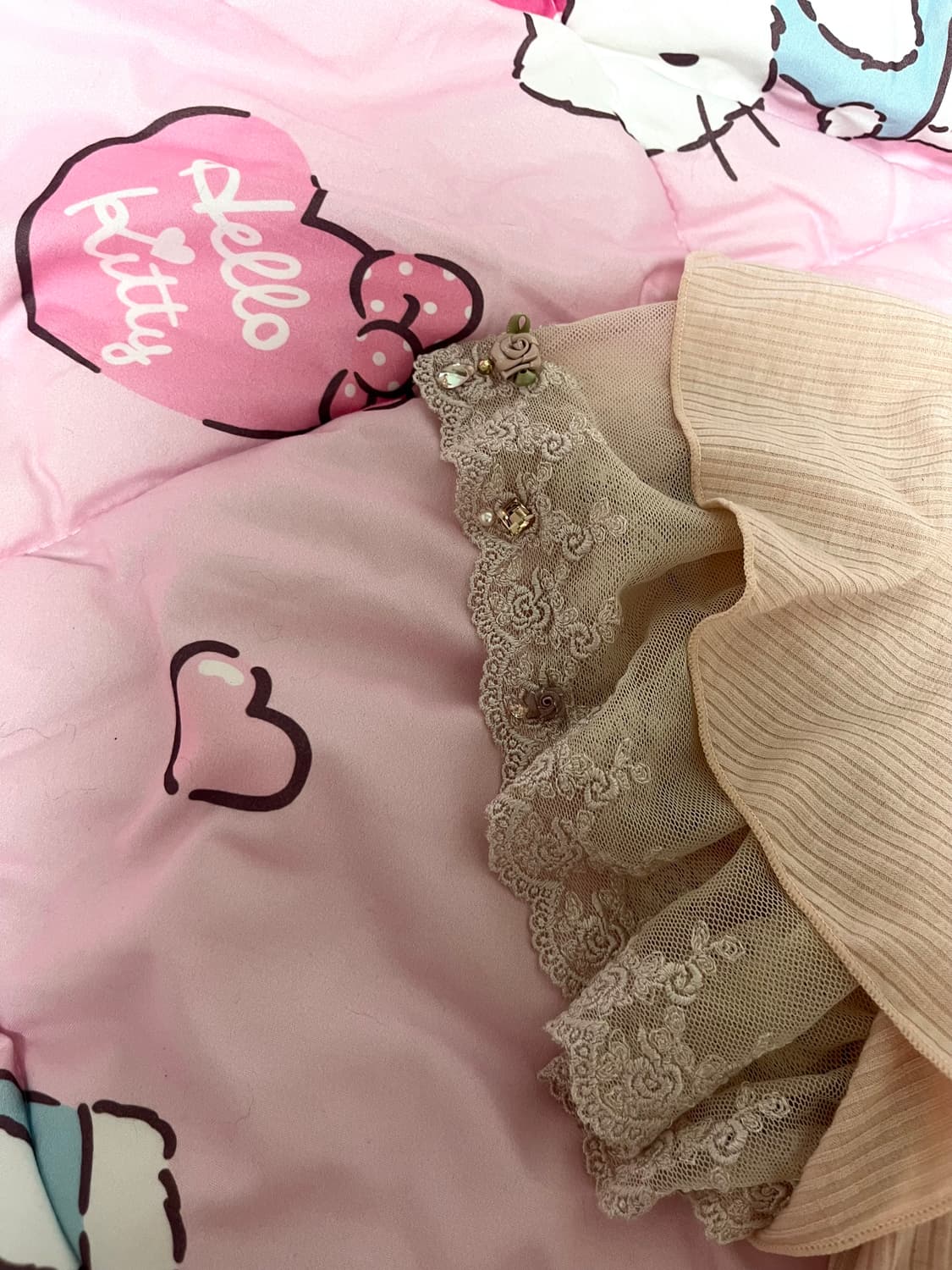 엑시즈팜 히메갸루 레이스 큐빅 핑크 로걀탑 반팔 빈티지리즈리사트랄라라깔 상품이미지4