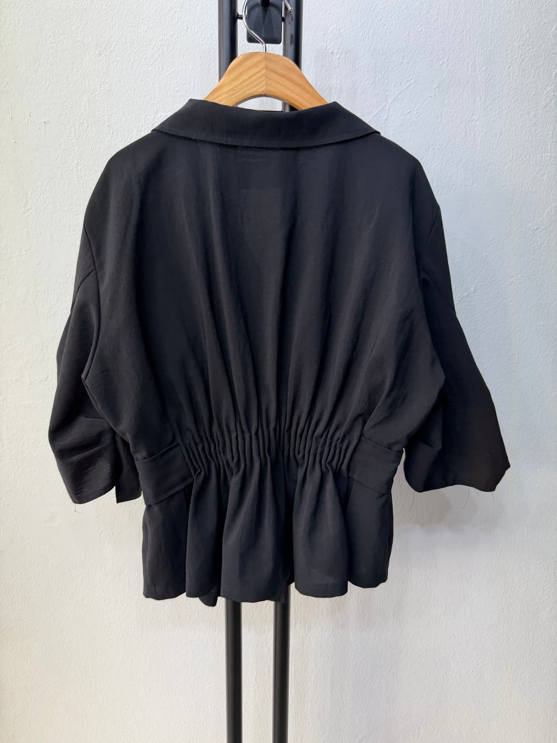 정품)TIME 타임 한섬 블랙 금장 버튼 자켓 88 상품이미지6