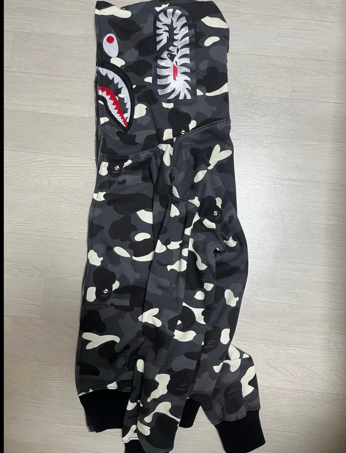 베이프 시티 카모 샤크 후디집업 블랙 상품이미지2