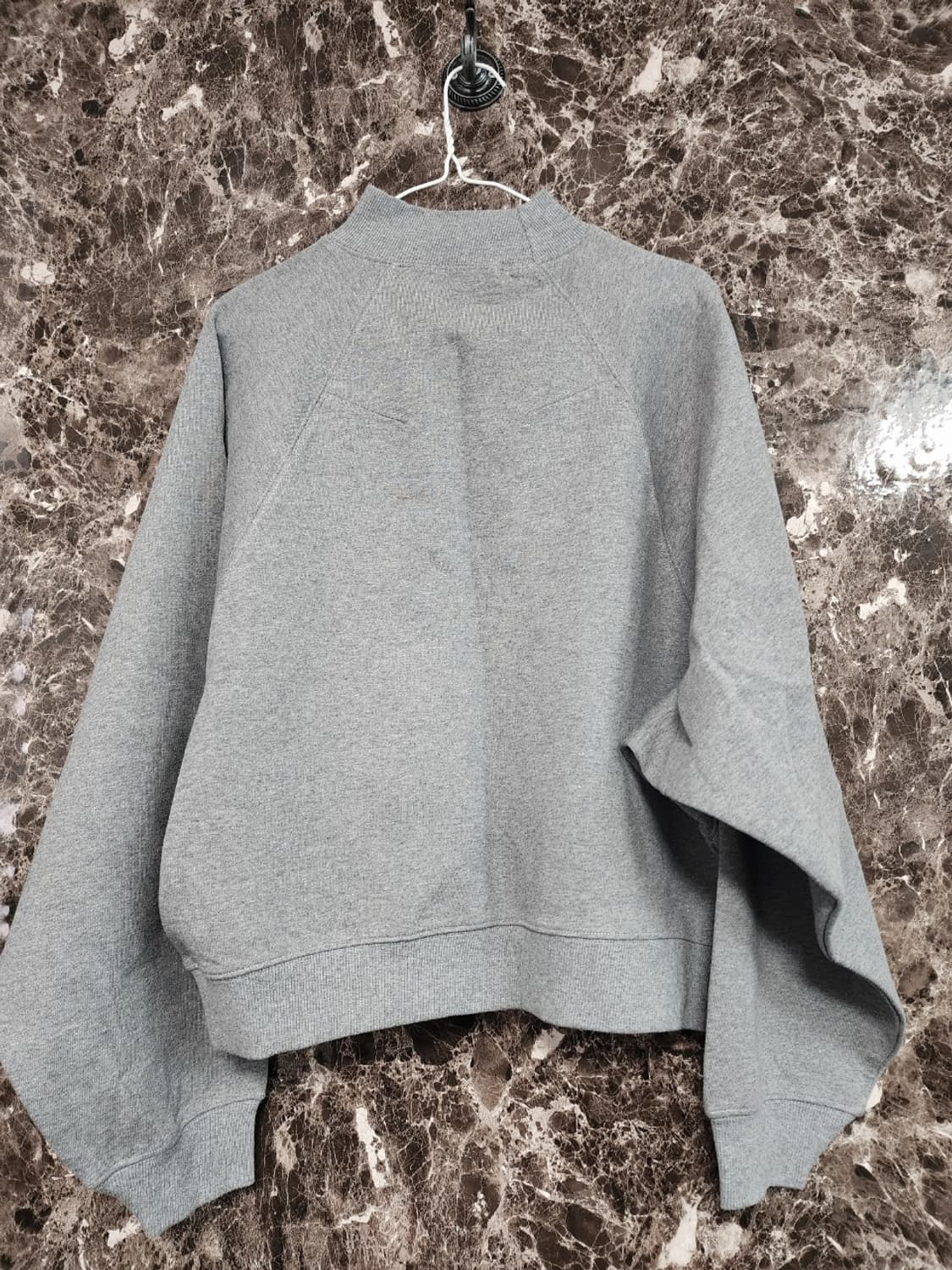 아보르 루즈핏 맨투맨 새상품 상품이미지5