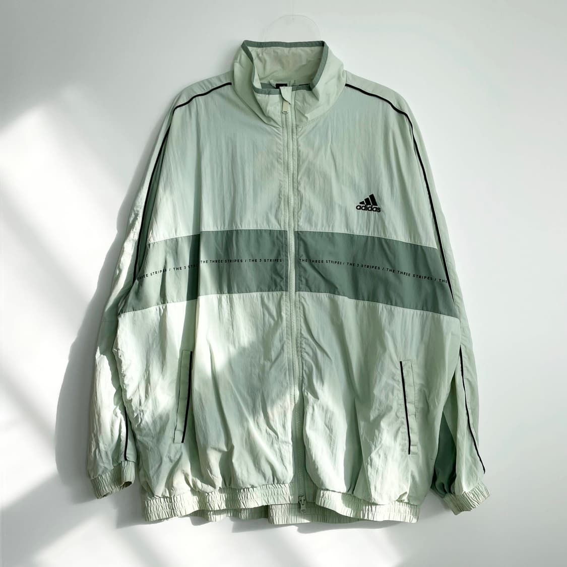 A2 아디다스 오버사이즈핏 우븐 풀집재킷 115사이즈 상품이미지1