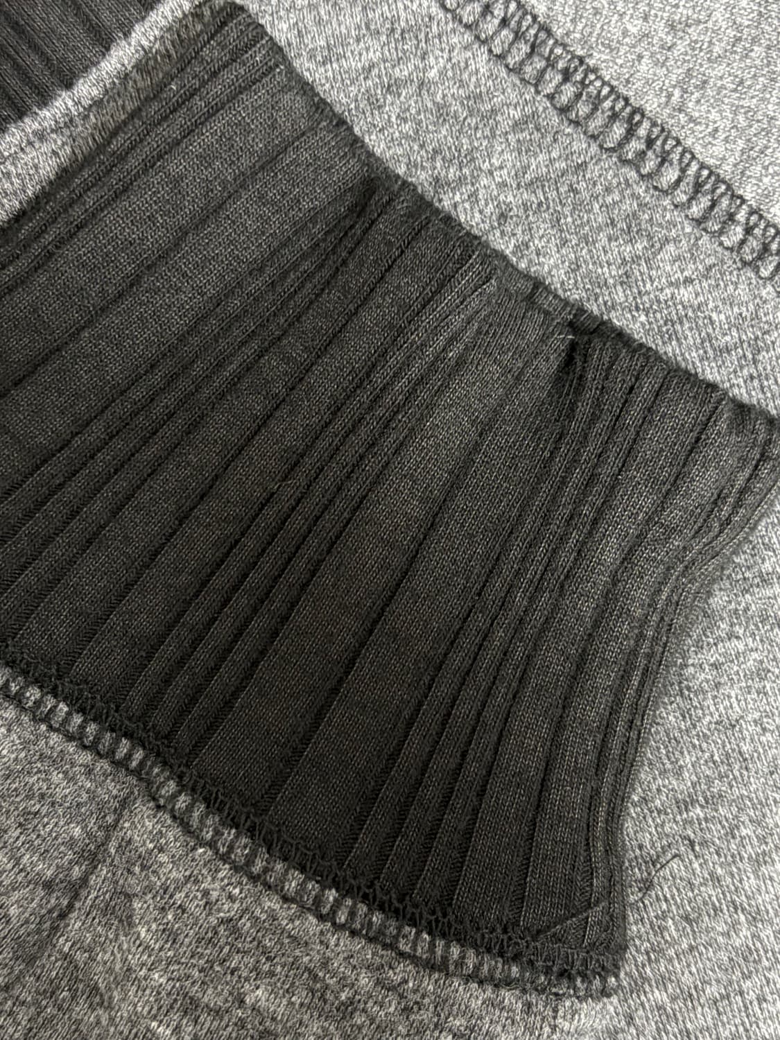 플리즈노팔로우 Ari Button Long Sleeve Top 멜란지블랙 상품이미지4