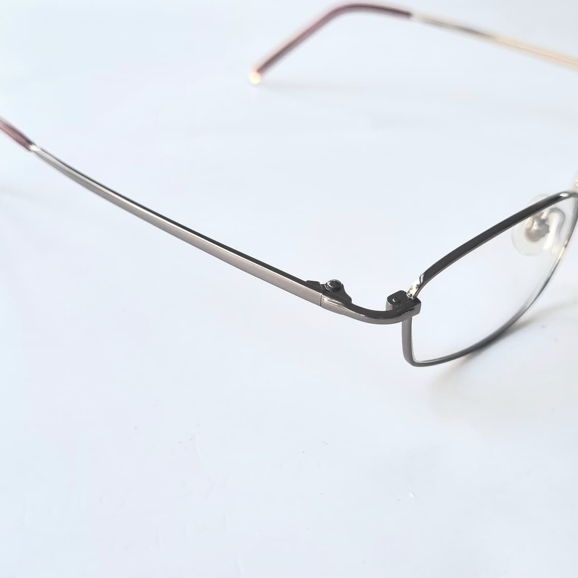 데드스탁 지적인 무드의 실버 메탈 슬림 타원형 안경테 781 상품이미지6