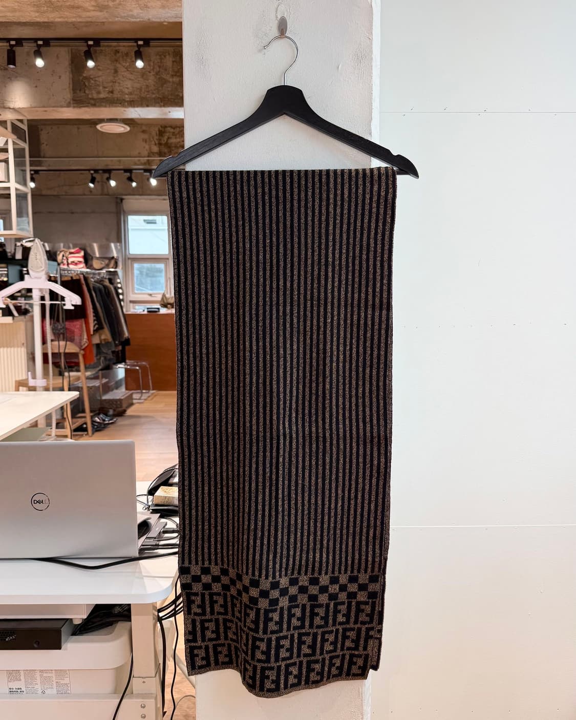 펜디 브라운 주카 머플러  상품이미지4