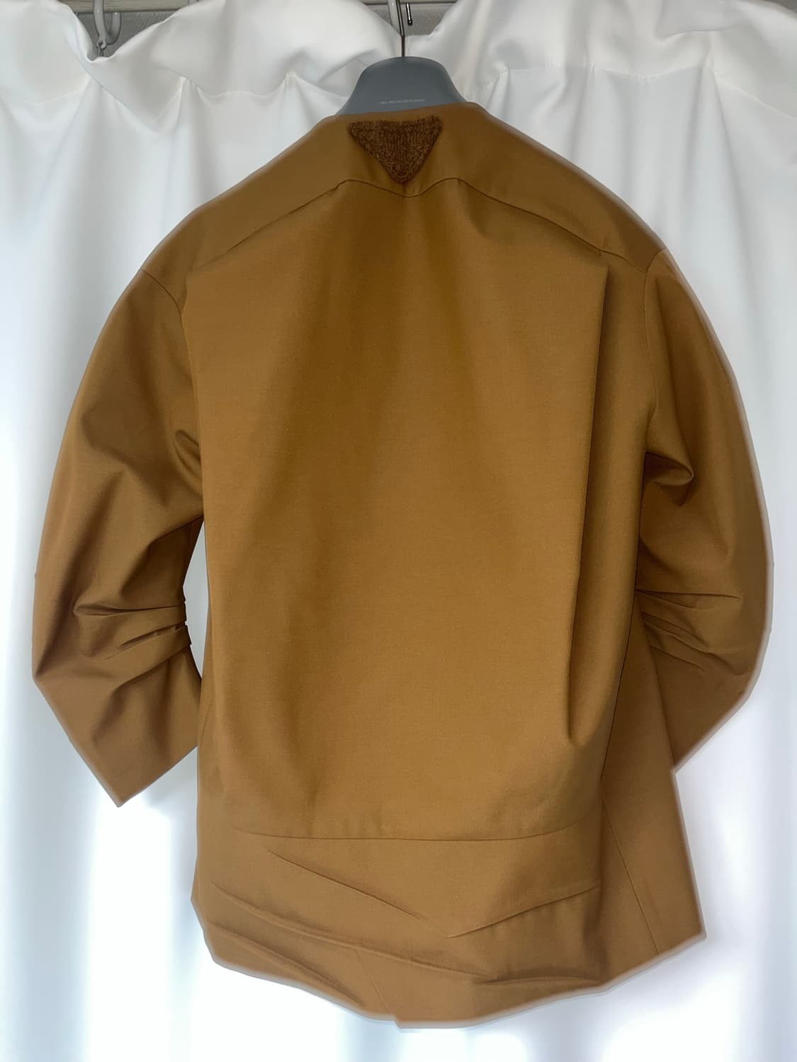 프라다 백 삼각로고 카라리스 링클 개버딘 재킷 상품이미지5