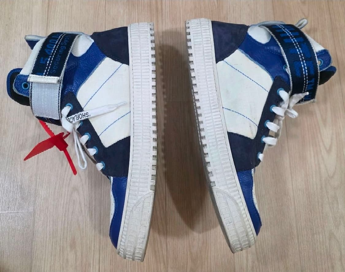 오프화이트(Off-White) 스웨이드 가죽 하이탑 스니커즈 42 상품이미지4