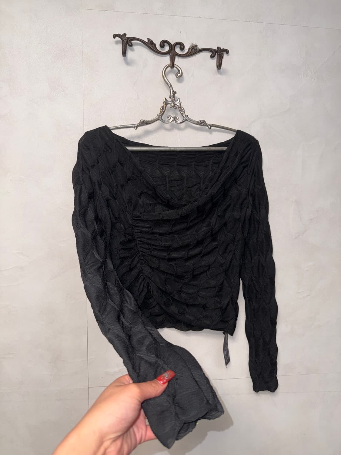 Eonhey black draping shirring top (새제품) 상품이미지5