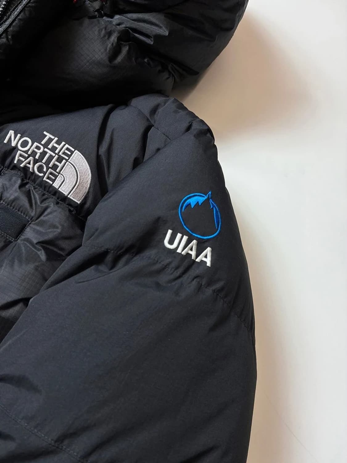 노스페이스 x UIAA 히말라야 구스다운 헤비 패딩 PN9112 상품이미지4