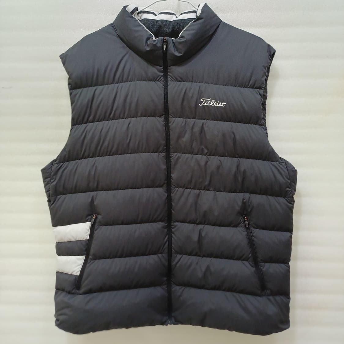 정품 타이틀리스트 골프 남성 구스 다운 패딩 조끼 2XL 경량 사랑봉봉 상품이미지1