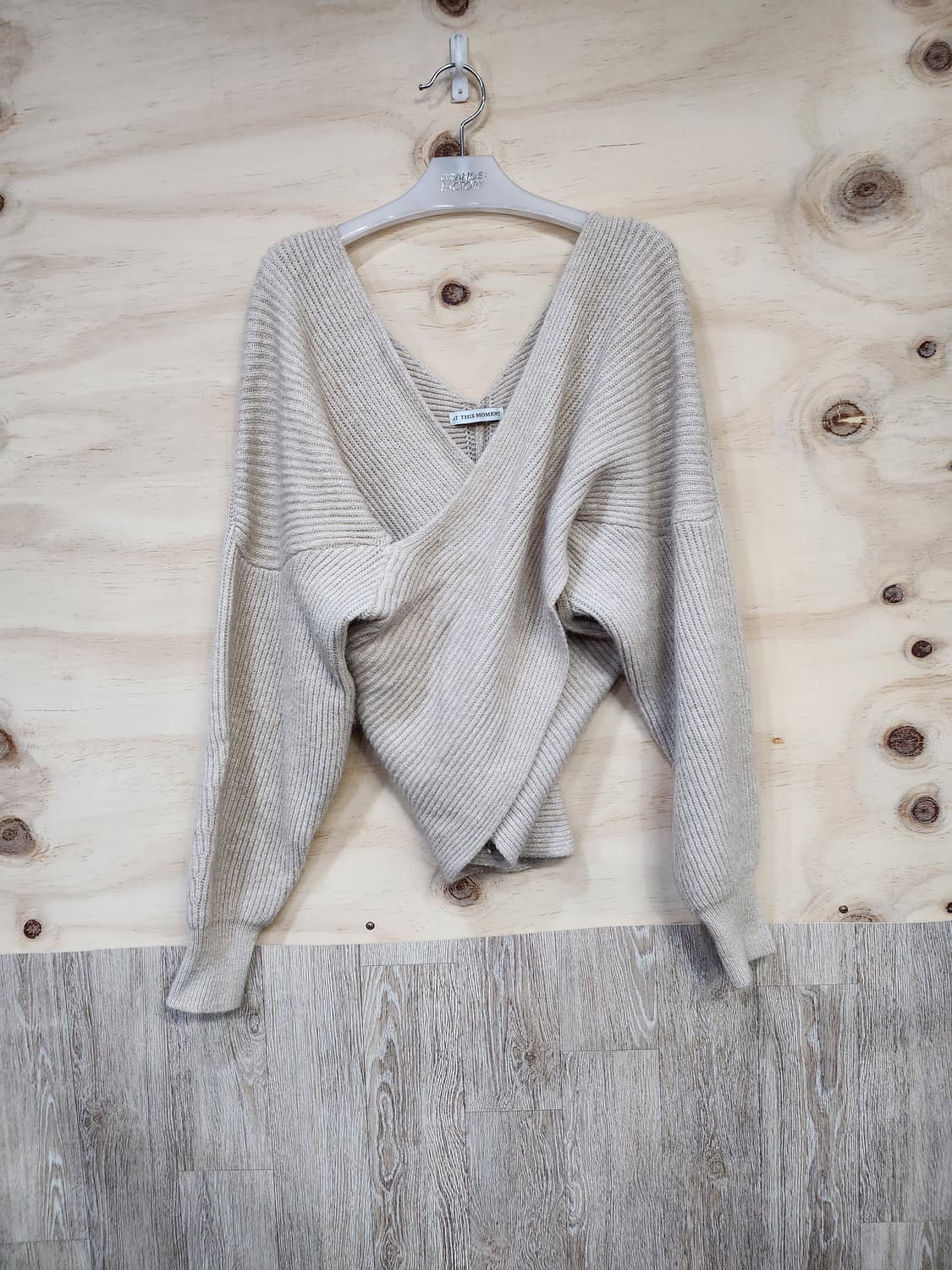 438) 앳디스모먼트 랩st 니트 상품이미지1