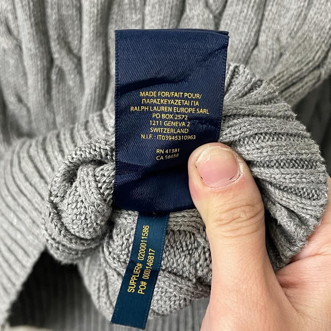 폴로 그레이 꽈배기 브이넥 니트 상품이미지6