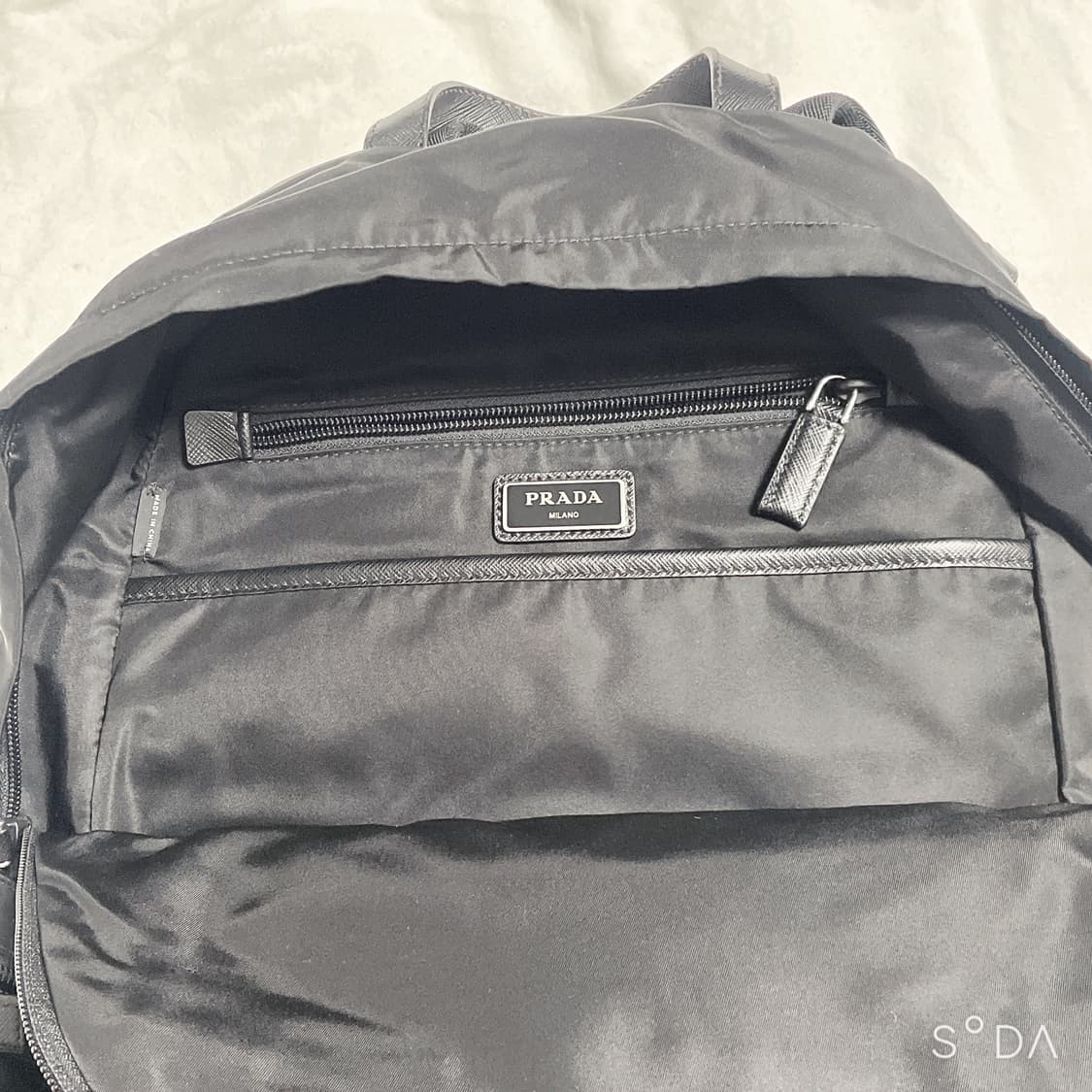 프라다 나일론 백팩 블랙 상품이미지7
