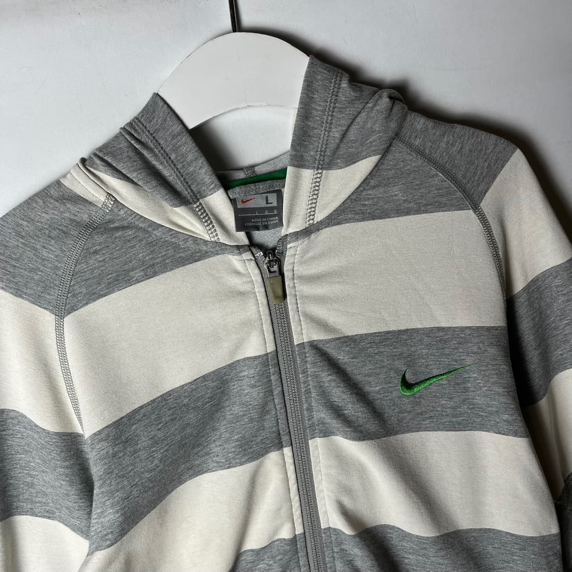 [Nike] 나이키 스트라이프 반팔 후드집업 상품이미지3