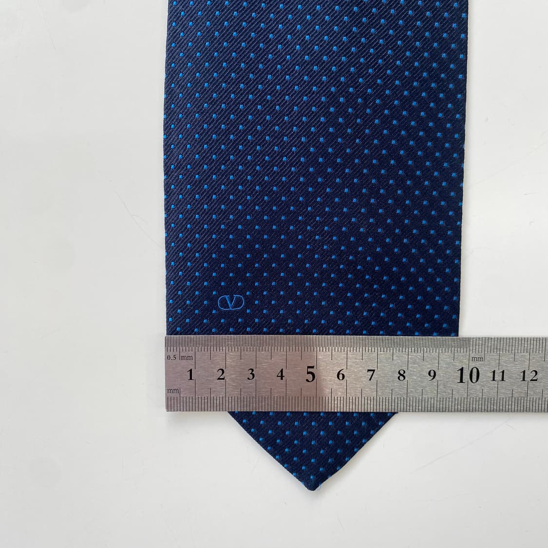 발렌티노(Valentino Garavani) 심플로고 정품 명품넥타이 상품이미지8