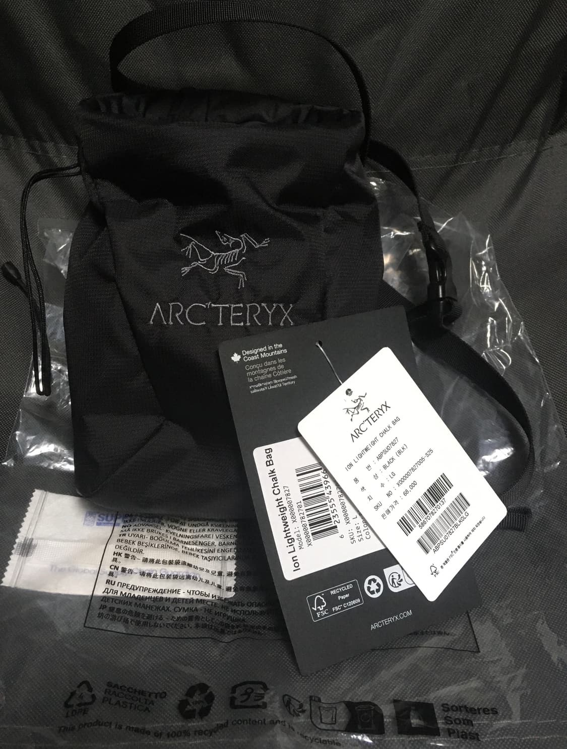 아크테릭스 이온 라이트웨이트 초크백 라지 블랙 판매합니다 상품이미지2