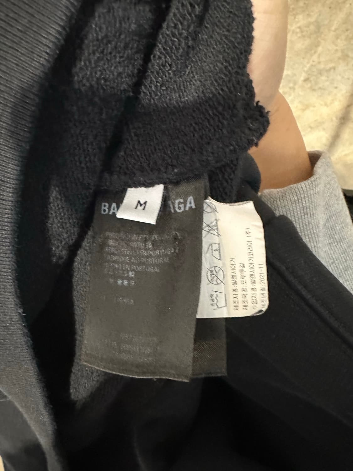 빌렌시아가 백로고 레귤러 핏 후드 상품이미지5