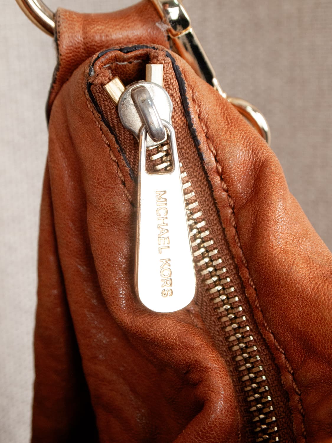 Studded Shoulder Bag 상품이미지4