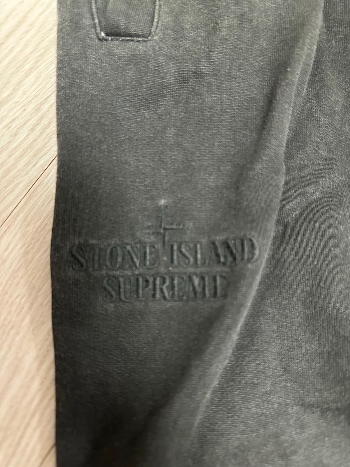 S 슈프림 x 스톤아일랜드 스웨트팬츠 블랙 상품이미지4