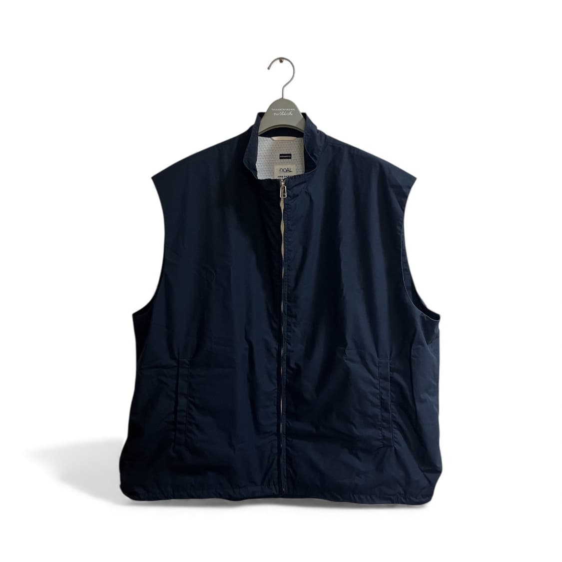 [L] nanamica 나나미카 멀티 포켓 베스트 네이비 상품이미지1