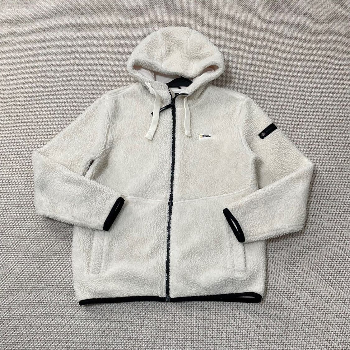 내셔널지오그래픽 후리스5235 상품이미지1