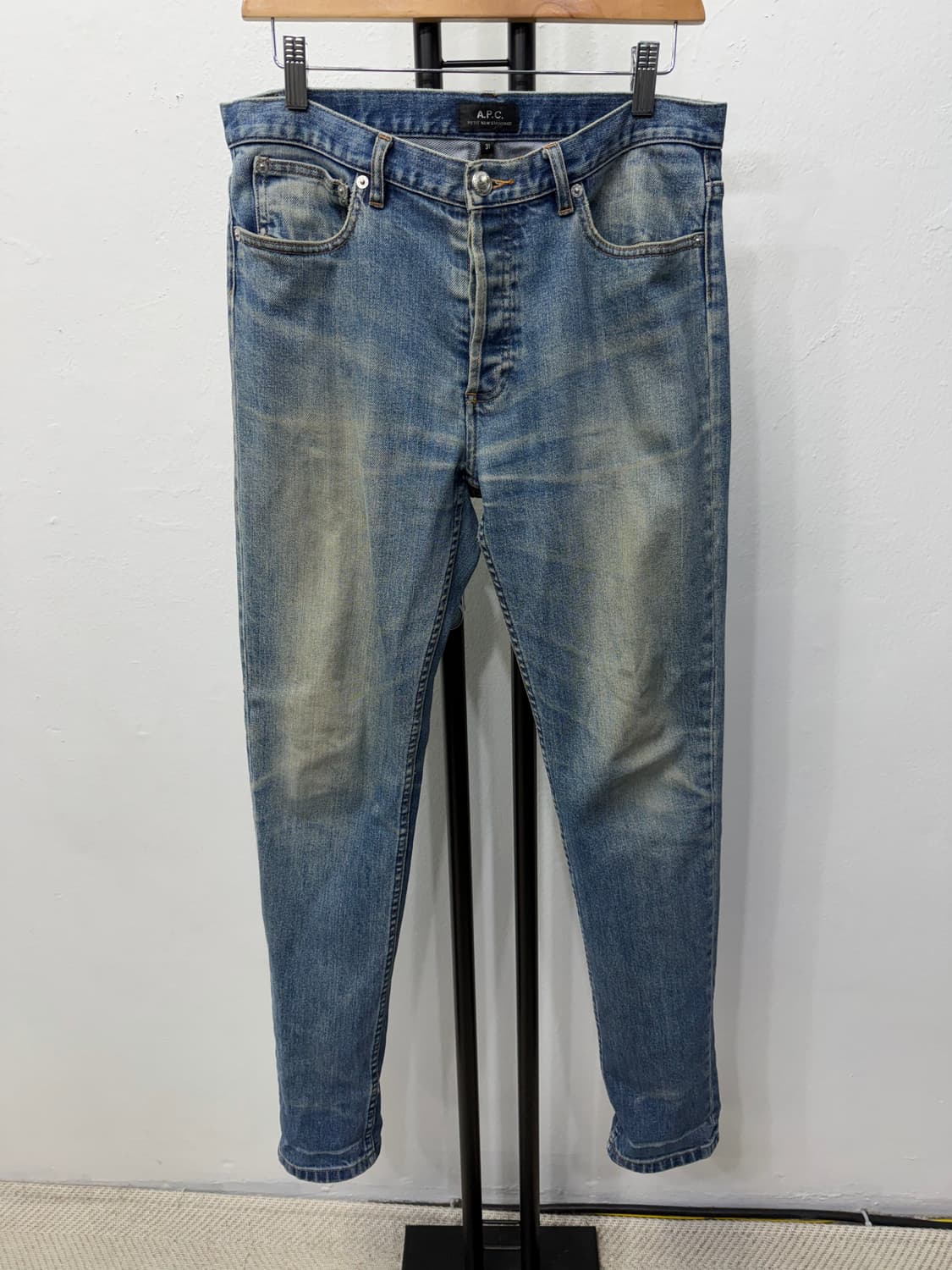 정품) A.P.C. 아페쎄 남성 뉴스탠다드 데님 워싱진 31  상품이미지1