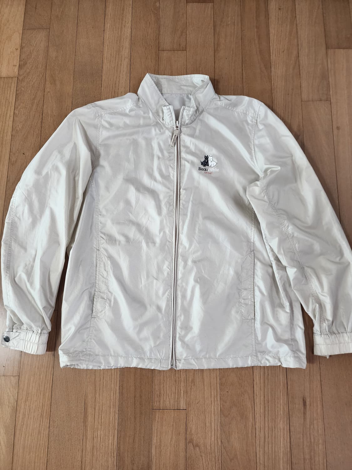 블랙앤화이트 남성 바람막이쟈켓 105사이즈 상품이미지1