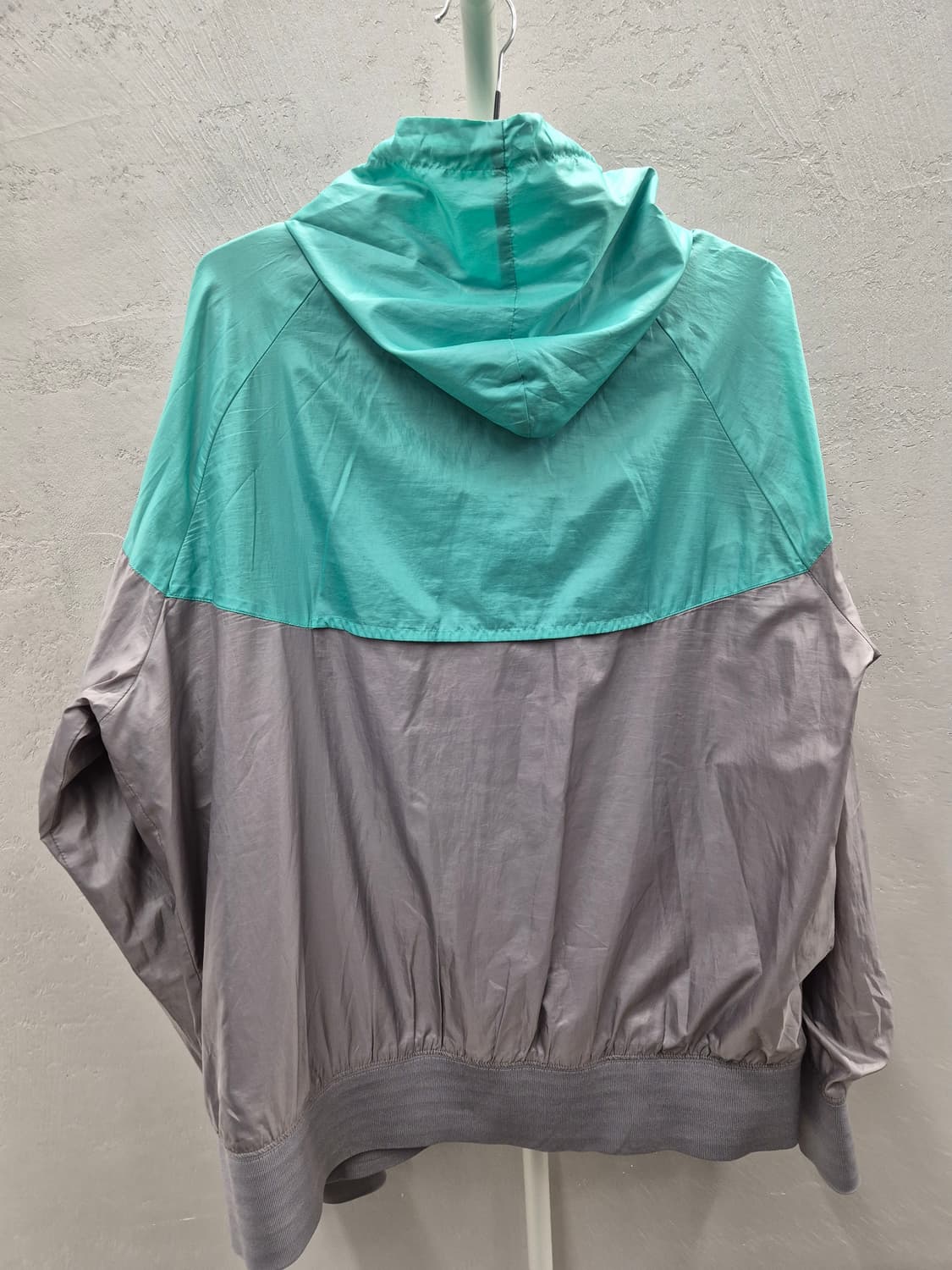 나이키 바람막이 XL 상품이미지3