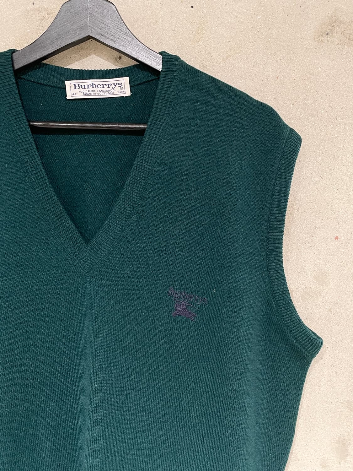 버버리 그린 기마로고 V넥 울 니트 베스트 상품이미지3