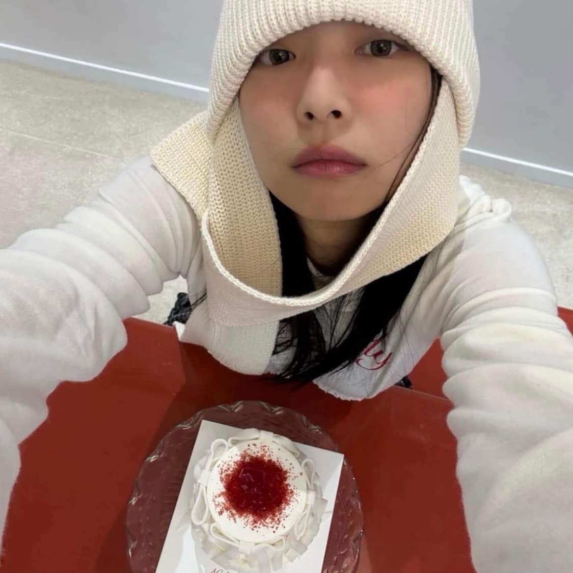 제니착용 open yy 비니 차콜 상품이미지1