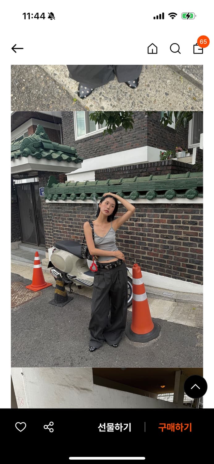 새상품) 오데스 스트라이프 오버사이즈드 트라우저 - 차콜 2 상품이미지3