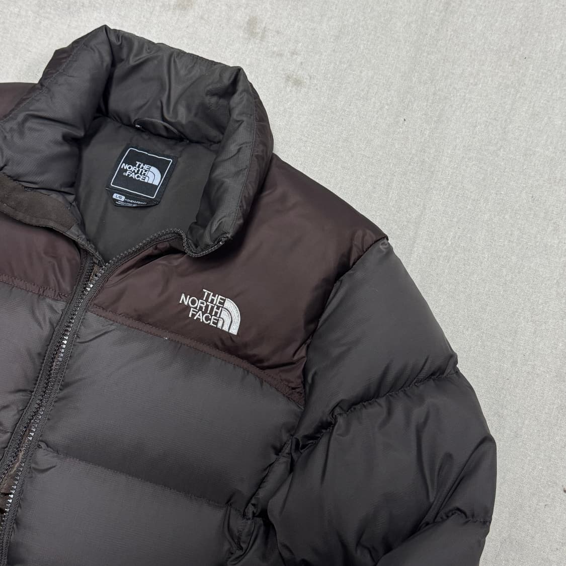  노스페이스 해외판 우먼 브라운 700 눕시 패딩 L 상품이미지2