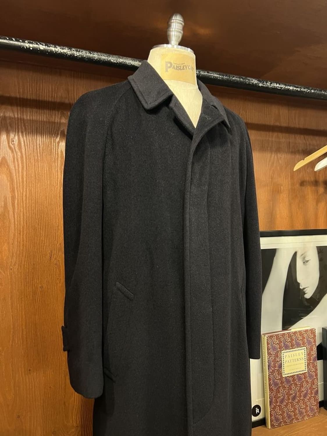 꼬르넬리아니 코트 상품이미지3