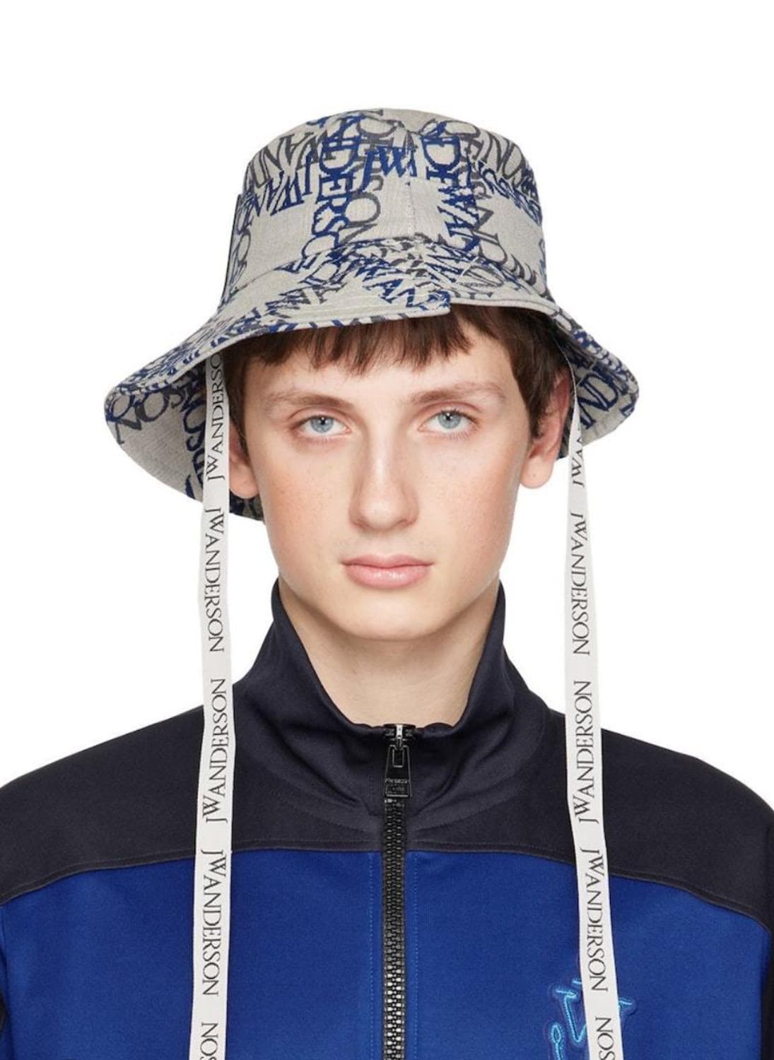 JW앤더슨(JW Anderson) 로고 비대칭 버킷햇 상품이미지5