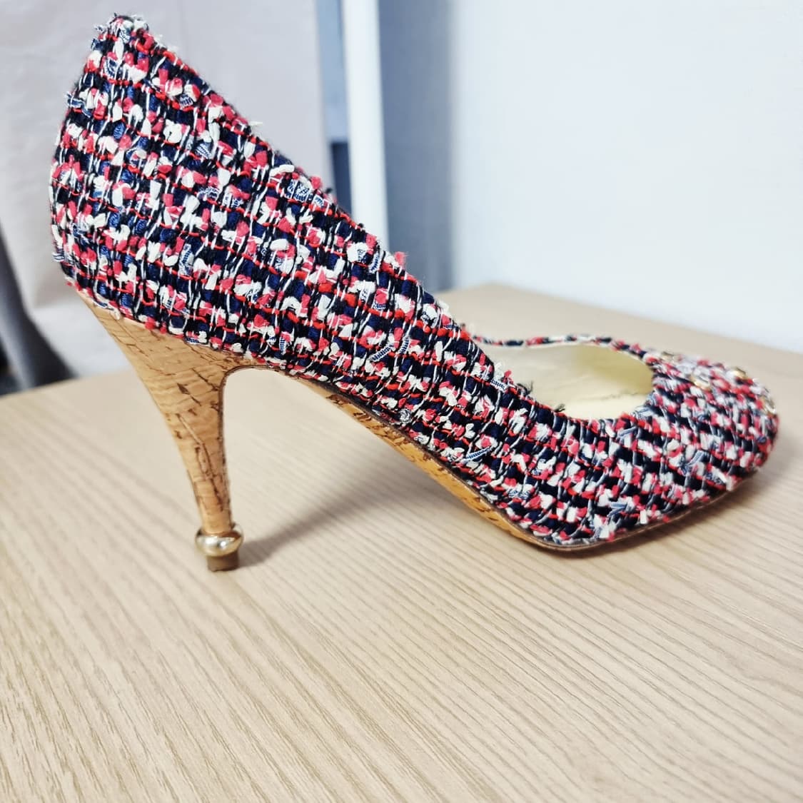 샤넬 큐빅로고 트위드 구두 펌프스 슈즈 힐 240mm/37 (굽8.5) 상품이미지4