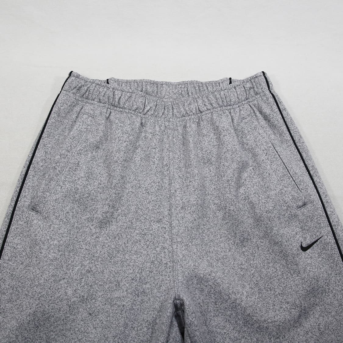 (착용컷) 나이키 올드스쿨 트랙 팬츠 (남성용 L) 상품이미지4