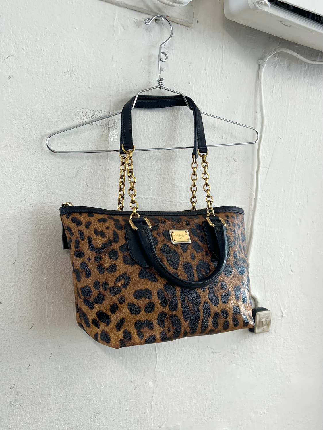 돌체앤가바나 컬렉션 레오파드 체인 숄더백 상품이미지1