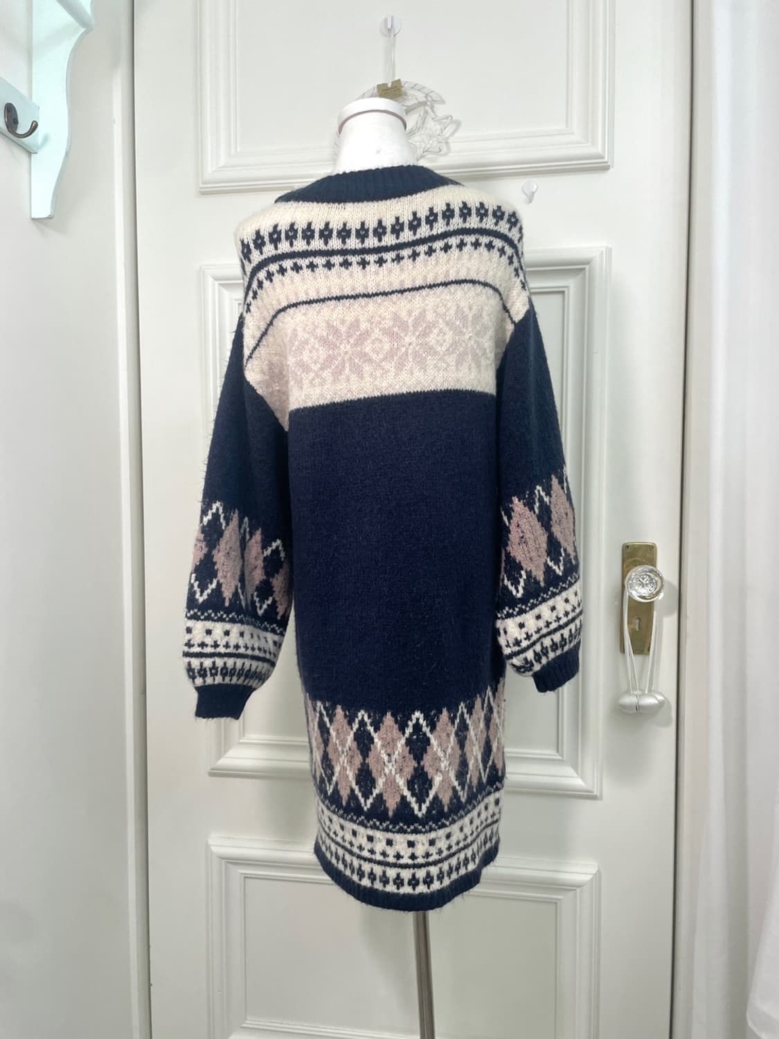 navy pink argyle&notdic pearl point swea 상품이미지3