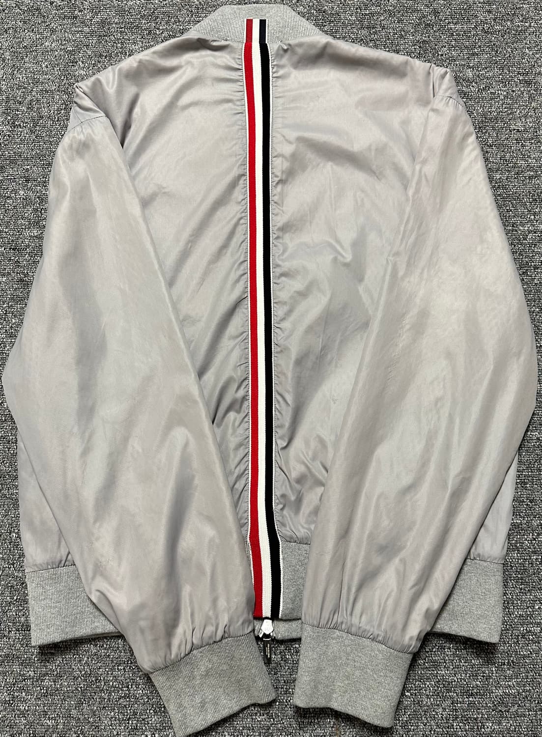 톰브라운 자켓 (100) 상품이미지5