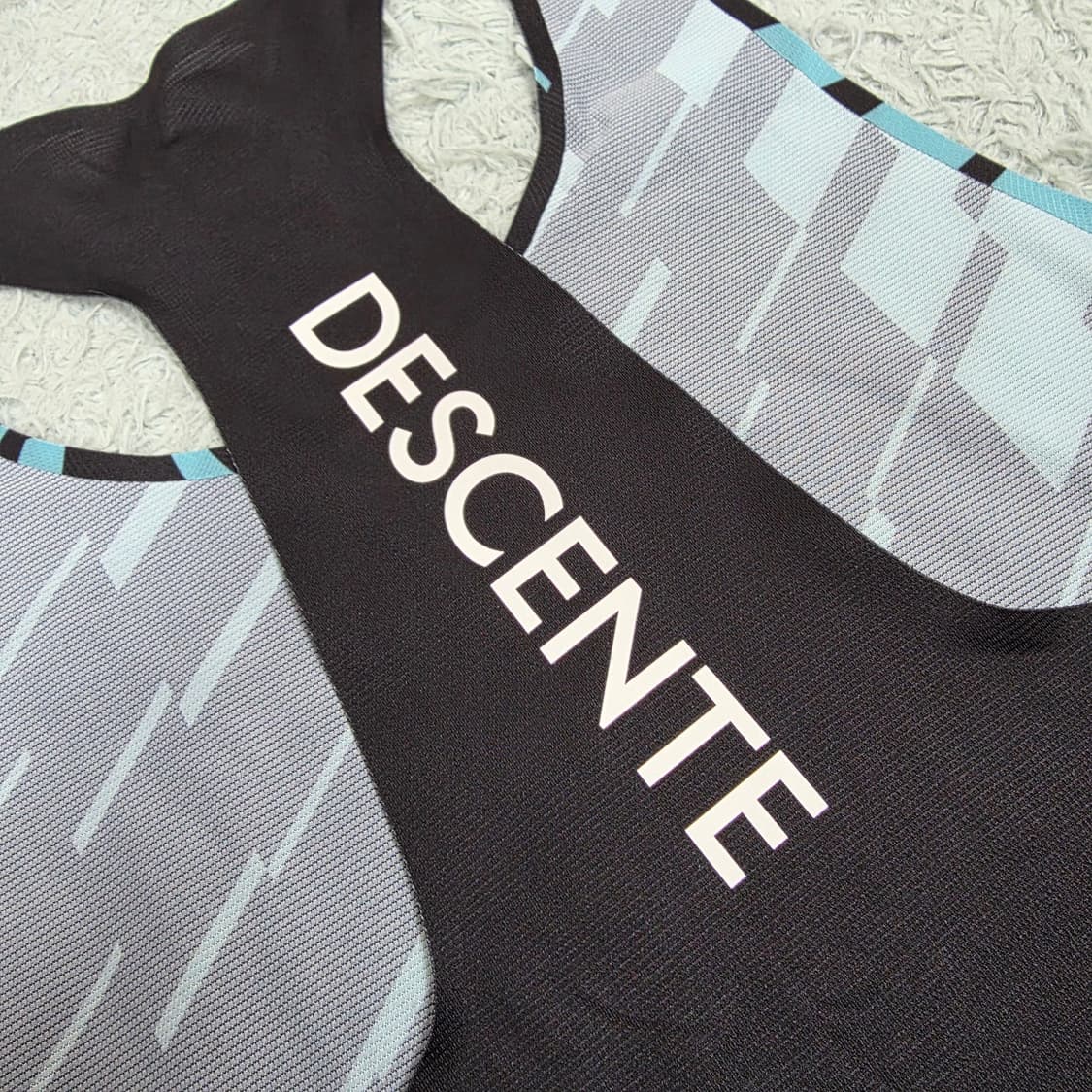 [택상품/최신출시] 데상트 러닝 델타프로 윙 싱글렛 민트 패턴 M 상품이미지6