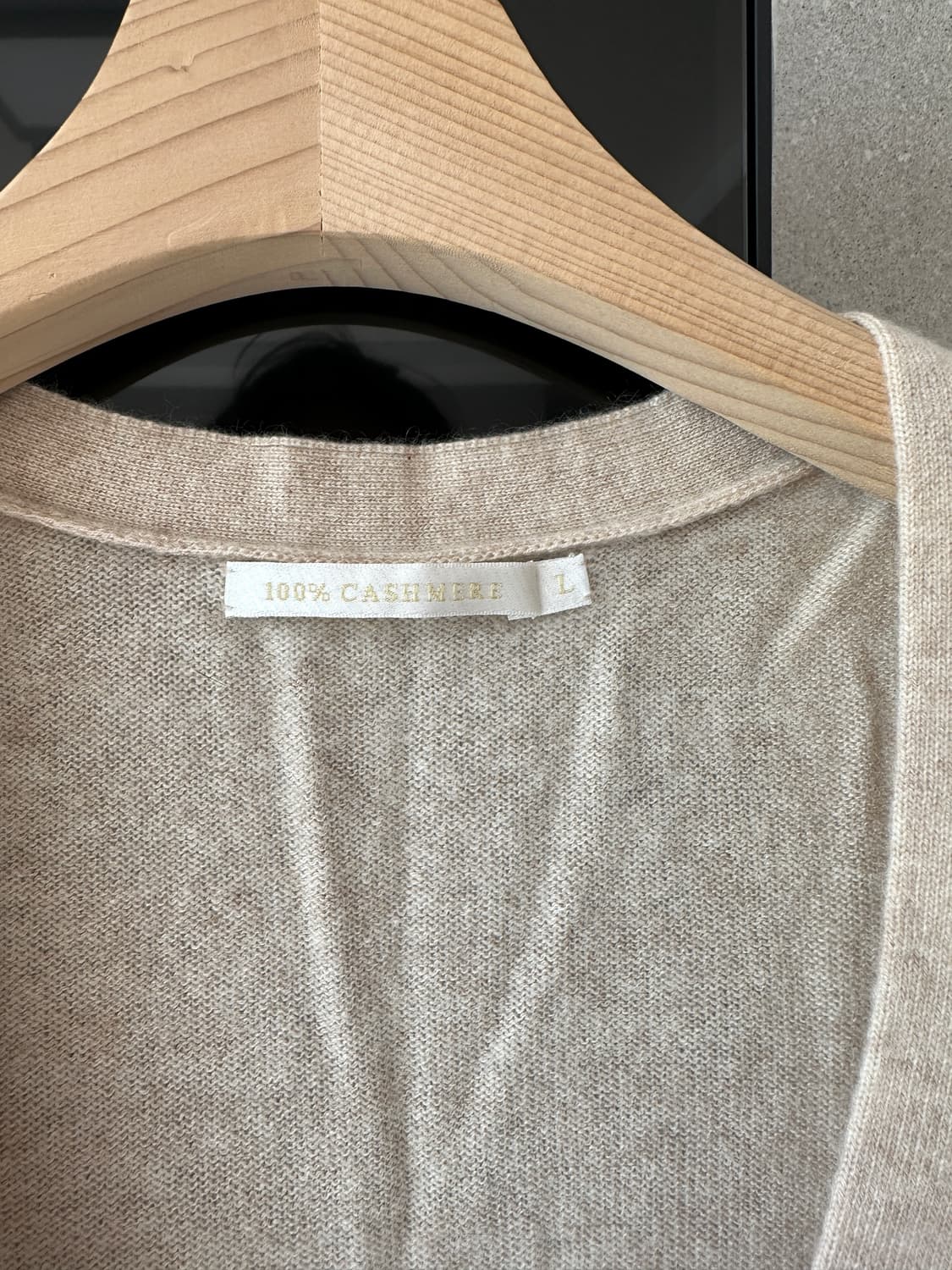 캐시미어 100 아이보리색 가디건 상품이미지3