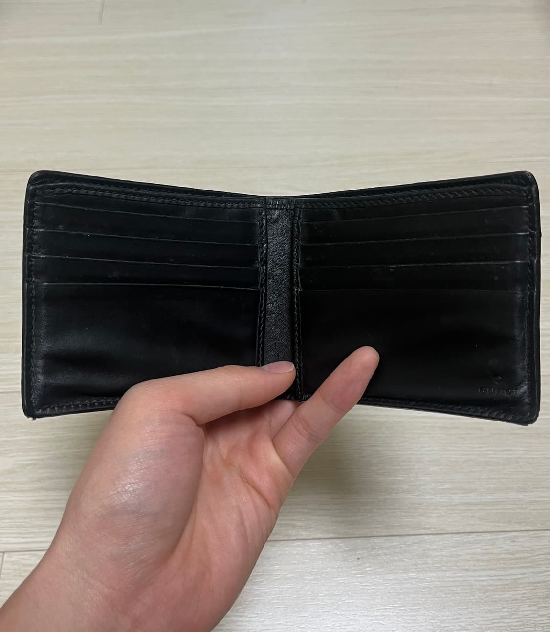 [한정판] 구찌 점핑타이거 블랙 반지갑 상품이미지2