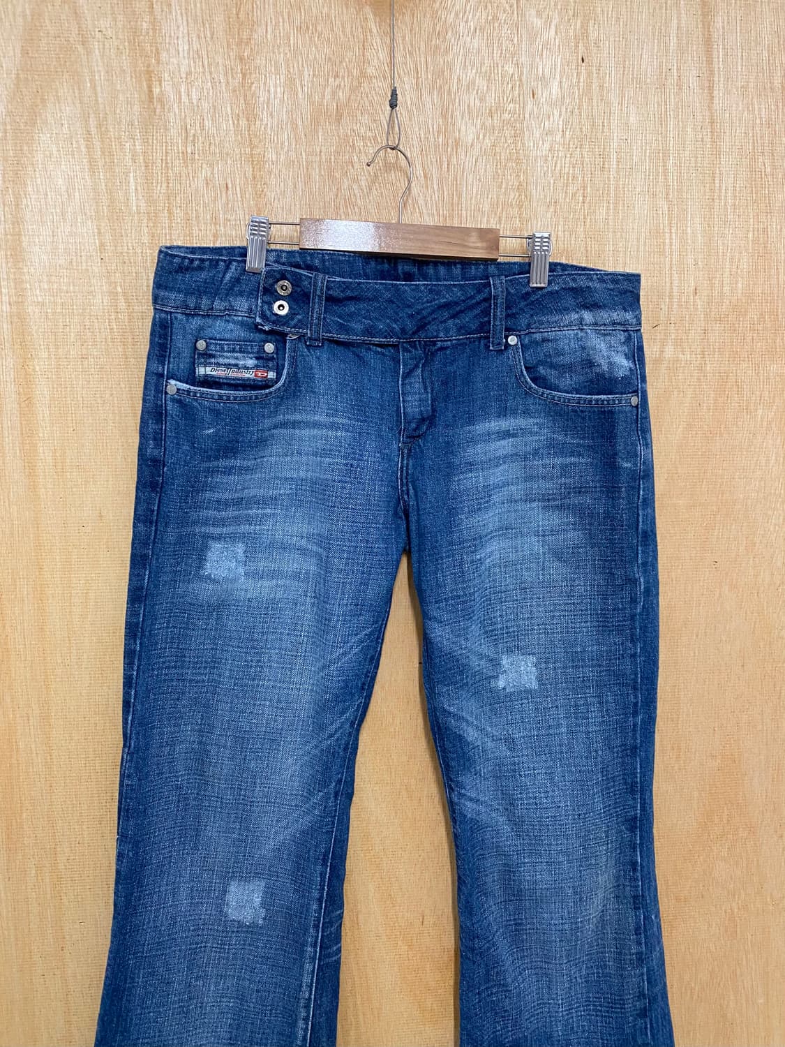 DIESEL boot-cut denim pant 디젤 로우라이즈 부츠컷 상품이미지3