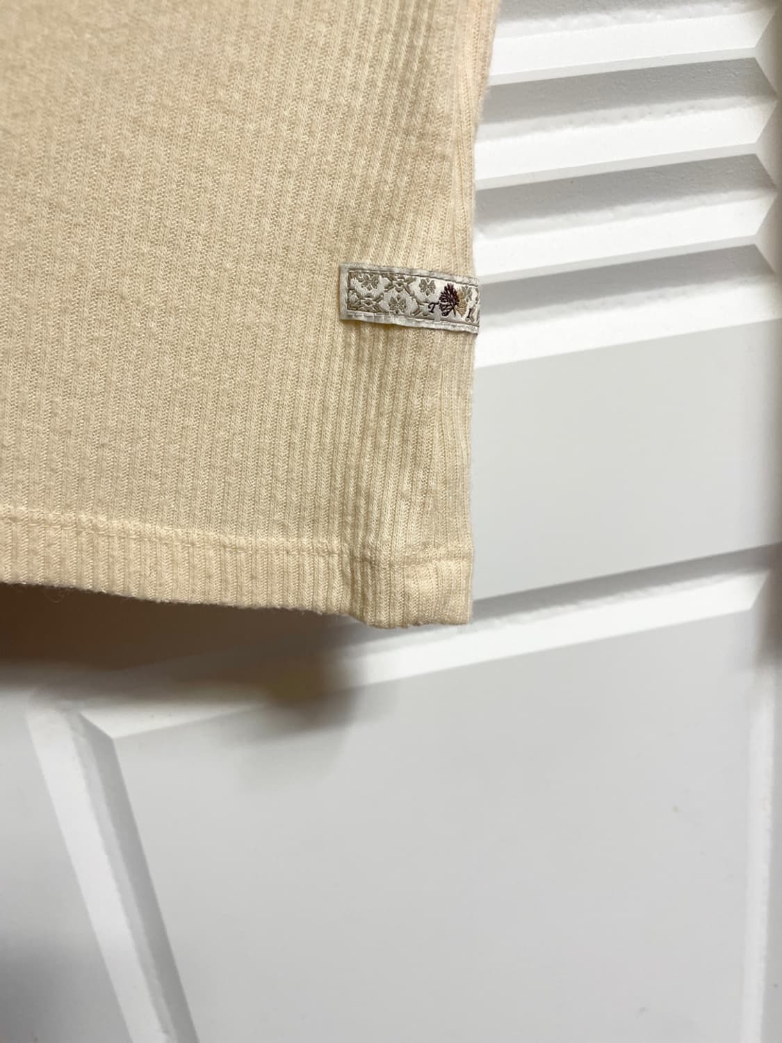 써스데이아일랜드 골지 티셔츠 상품이미지5