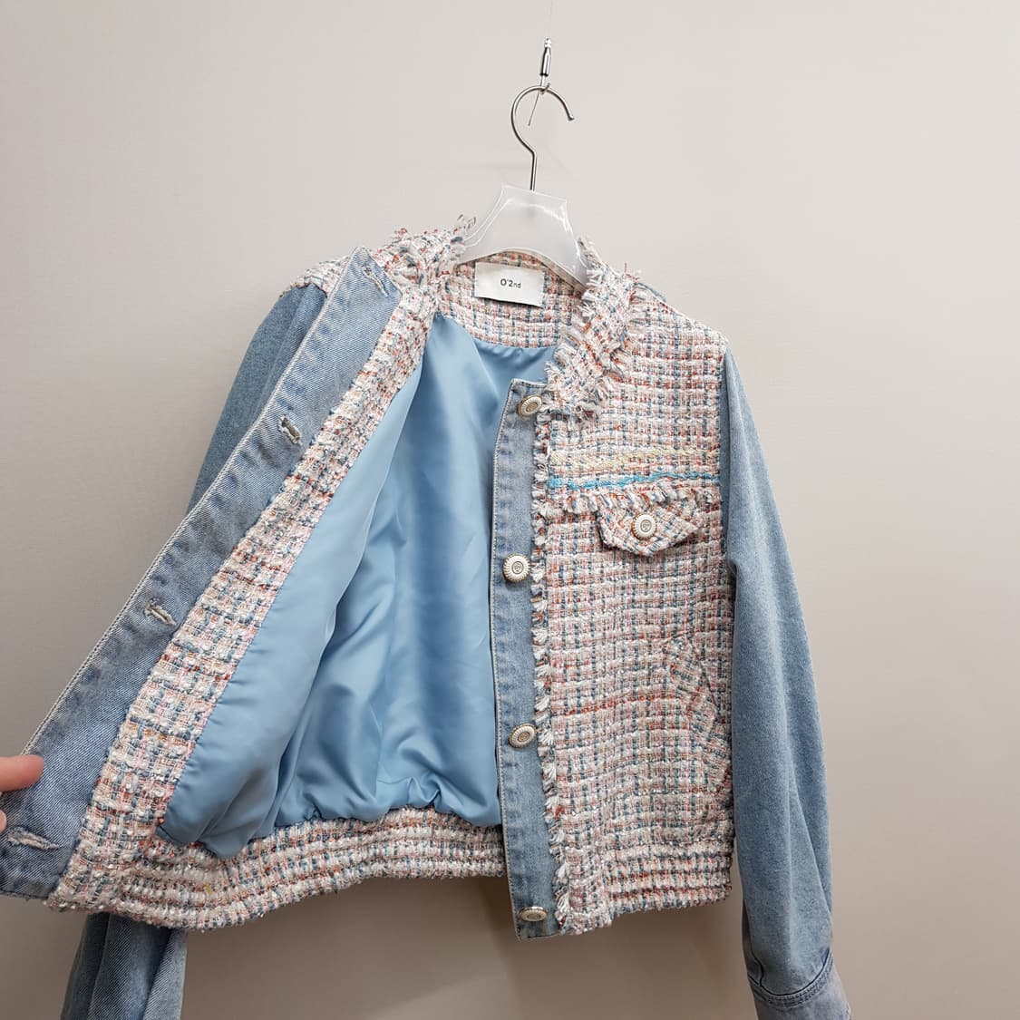 O2nd 오즈세컨 2021 트위드 데님 배색 크롭 자켓 76-90-155 상품이미지5