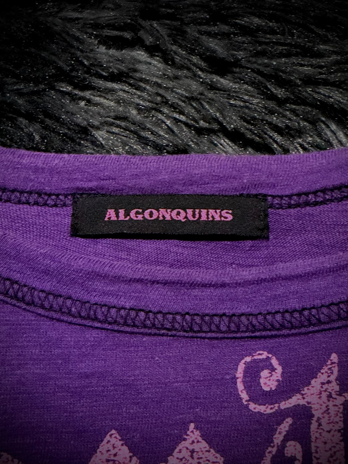 ALGONQUINS 퍼플 고딕 컴퍼스 그래픽 티셔츠 상품이미지9